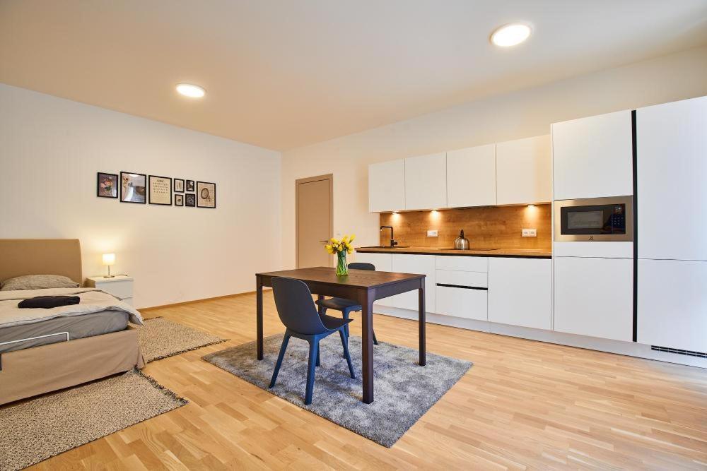 Dolcevita Apartments هاراشوف المظهر الخارجي الصورة