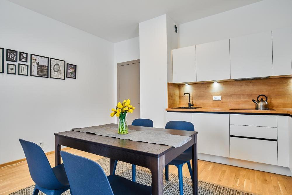 Dolcevita Apartments هاراشوف المظهر الخارجي الصورة