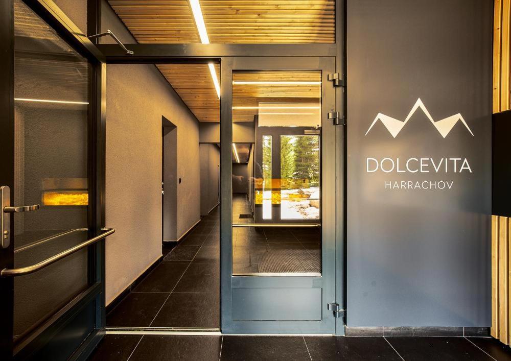 Dolcevita Apartments هاراشوف المظهر الخارجي الصورة
